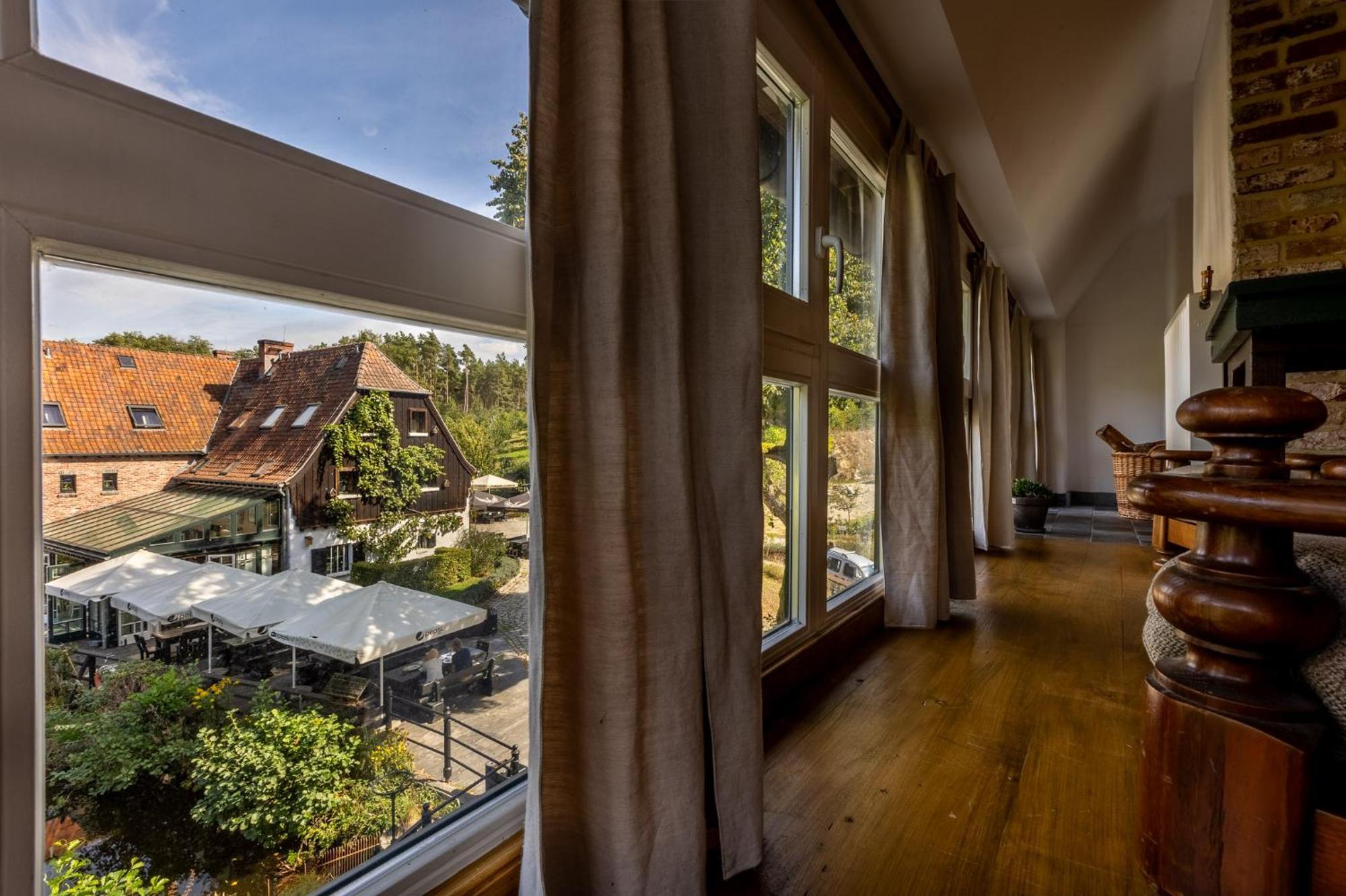 Bed and Breakfast Gosciniec Pod Zajacem Oleśnica Exterior foto