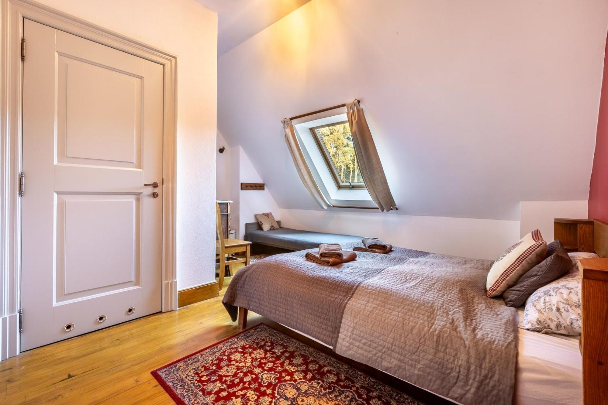 Bed and Breakfast Gosciniec Pod Zajacem Oleśnica Exterior foto